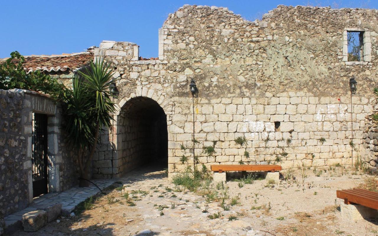 Mpolanos Guesthouse ヒマラ エクステリア 写真